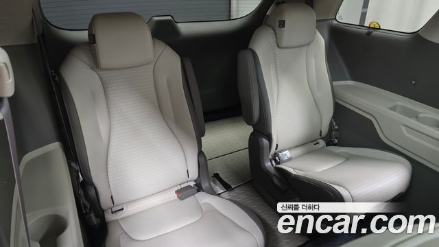 Kia Carnival (IV) HEV 9seater Signature 2024 — фото 12