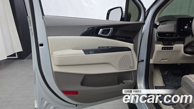 Kia Carnival (IV) HEV 9seater Signature 2024 — фото 24