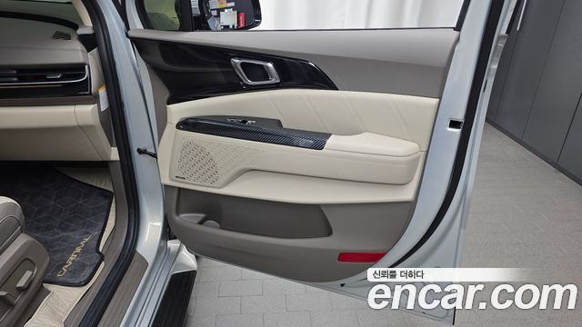 Kia Carnival (IV) HEV 9seater Signature 2024 — фото 25