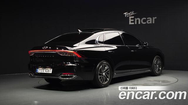 Hyundai Grandeur (IG) 3.0 LPi Premium 2023 — фото 2