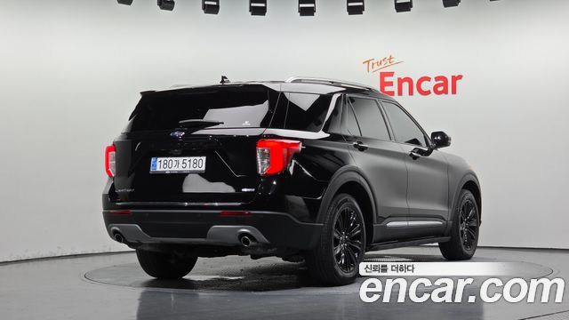 Ford Explorer (VI) 2.3 LimIted 4WD 2020 — фото 2
