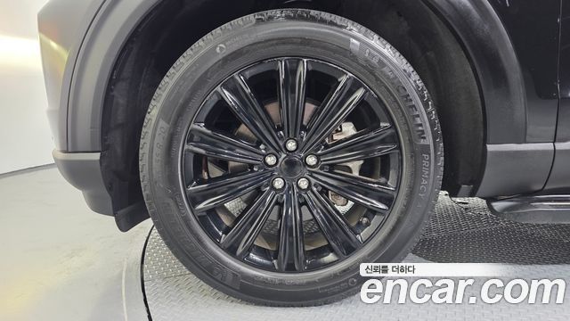 Ford Explorer (VI) 2.3 LimIted 4WD 2020 — фото 5
