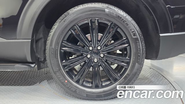 Ford Explorer (VI) 2.3 LimIted 4WD 2020 — фото 21