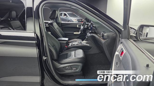 Ford Explorer (VI) 2.3 LimIted 4WD 2020 — фото 26