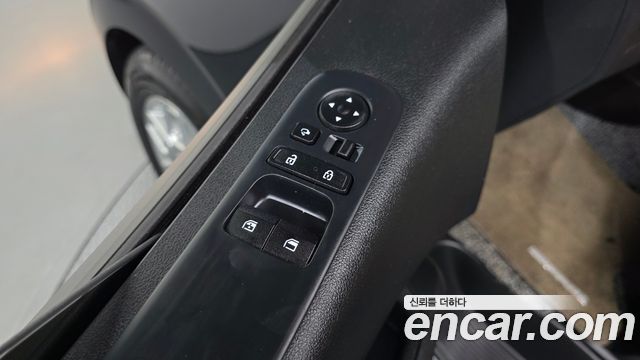 Hyundai Staria L3.5 Cargo 5-Seater Modern 2024 — фото 19