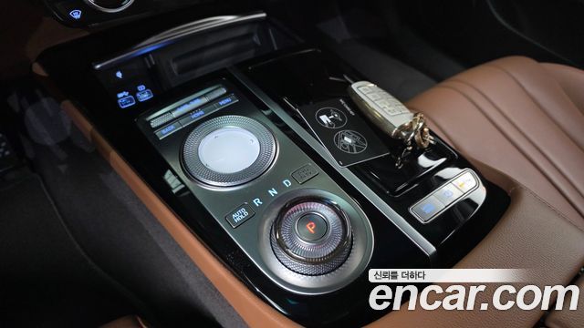 Genesis G80 (RG3) Gasoline 2.5 Turbo AWD 2022 — фото 9
