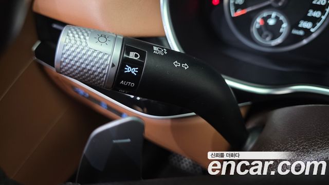 Genesis G80 (RG3) Gasoline 2.5 Turbo AWD 2022 — фото 27