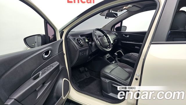 Renault Korea QM3 LE 2019 — фото 10