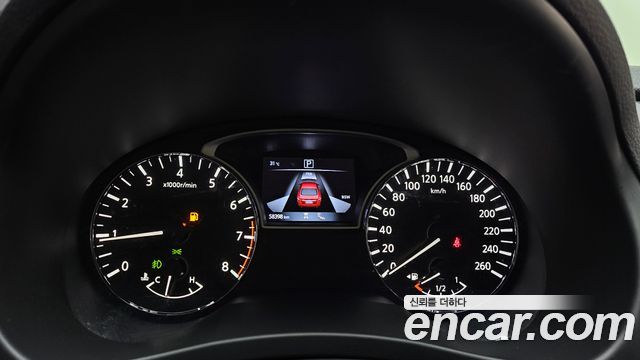 Nissan Altima 2.5 Tech L33 2017 — фото 8