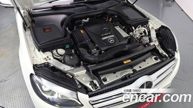 Mercedes-Benz GLC-Class (X253) GLC350e 4MATIC Premium 2019 — фото 6