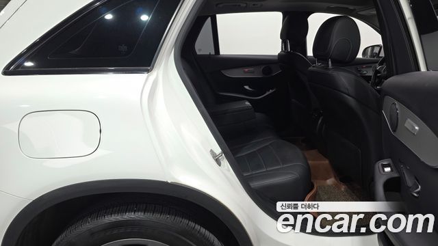 Mercedes-Benz GLC-Class (X253) GLC350e 4MATIC Premium 2019 — фото 12