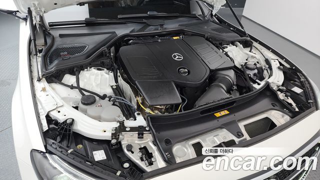 Mercedes-Benz E-Class (W214) E300 4MATIC AMG Line 2025 — фото 6