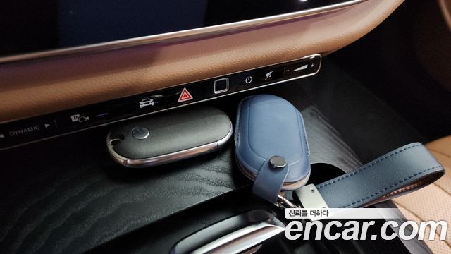 Mercedes-Benz E-Class (W214) E300 4MATIC AMG Line 2025 — фото 19