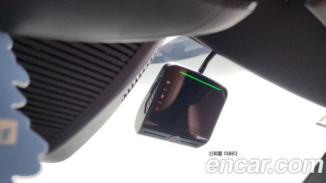 Mercedes-Benz E-Class (W214) E300 4MATIC AMG Line 2025 — фото 34
