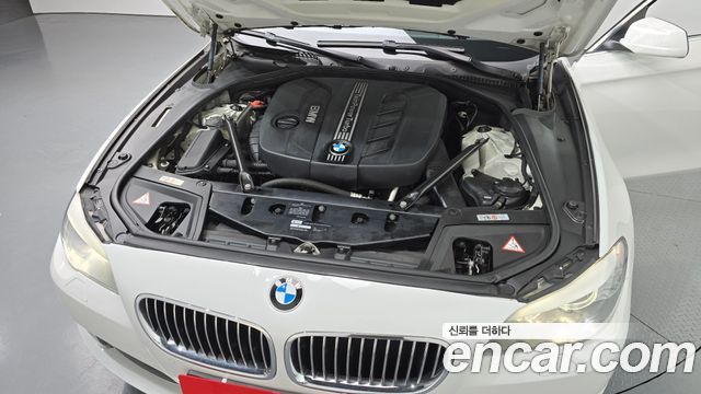 BMW 5 Series (F10) 520d 2013 — фото 6