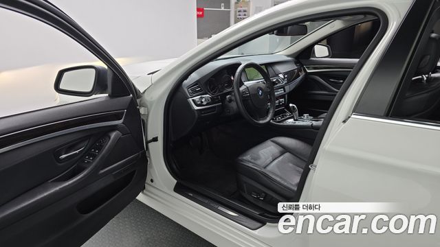 BMW 5 Series (F10) 520d 2013 — фото 10