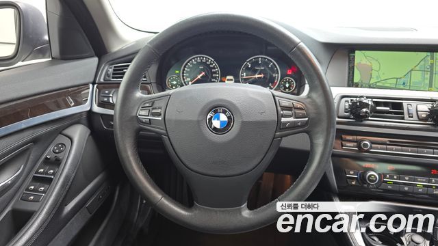 BMW 5 Series (F10) 520d 2013 — фото 17