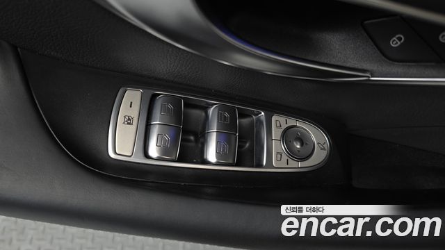 Mercedes-Benz CLS-Class (C257) CLS300d AMG Line 2020 — фото 28