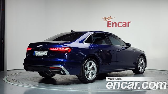 Audi A4 (B9) 40 TFSI Premium 2022 — фото 2