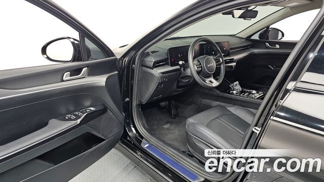 Kia K5 (III) 2.0 Prestige 2024 — фото 10