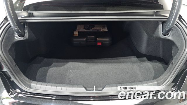 Kia K5 (III) 2.0 Prestige 2024 — фото 15