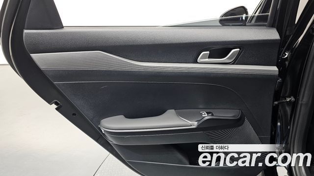 Kia K5 (III) 2.0 Prestige 2024 — фото 25