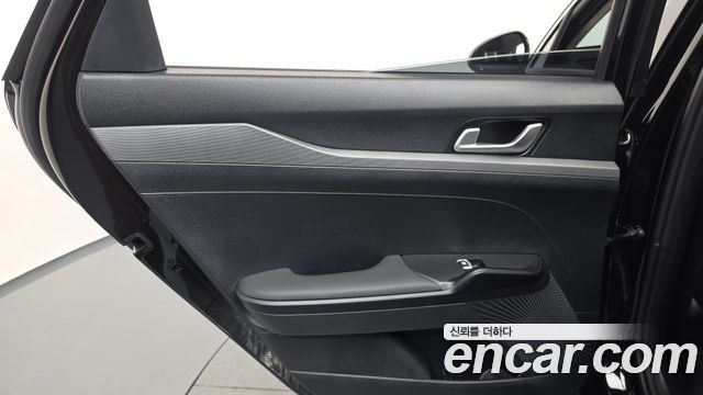 Kia K5 (III) 2.0 Prestige 2024 — фото 25