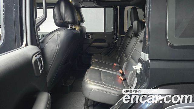 Jeep Wrangler (JL) 2.0 Overland 4Door 2019 — фото 12