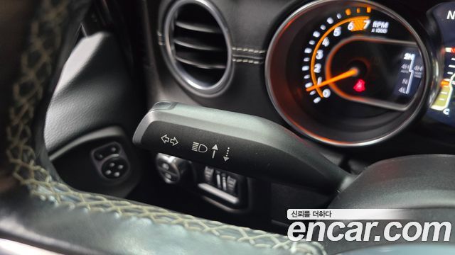 Jeep Wrangler (JL) 2.0 Overland 4Door 2019 — фото 19