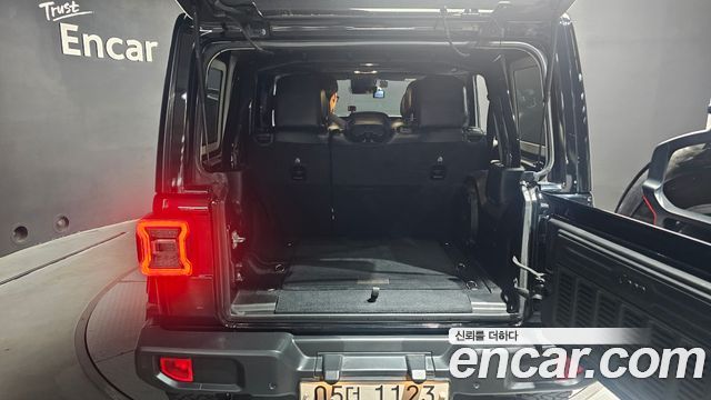 Jeep Wrangler (JL) 2.0 Overland 4Door 2019 — фото 20