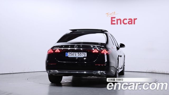 Mercedes-Benz E-Class (W214) E300 4MATIC Exclusive 2024 — фото 4