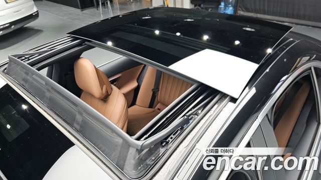 Mercedes-Benz E-Class (W214) E300 4MATIC Exclusive 2024 — фото 30