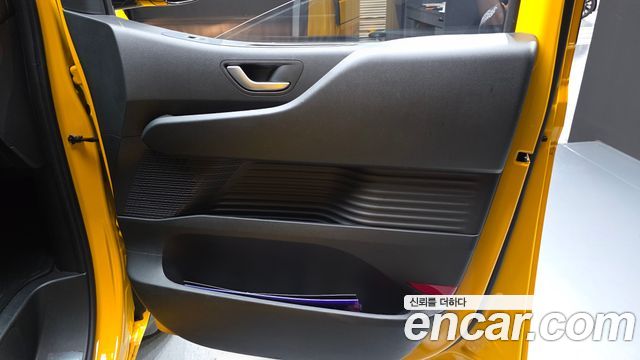 Hyundai Staria L3.5  Kinder Safety Car 11-Seater 2024 — фото 24