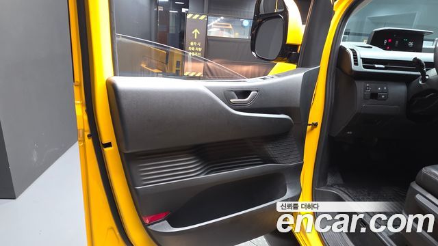 Hyundai Staria L3.5  Kinder Safety Car 11-Seater 2024 — фото 25