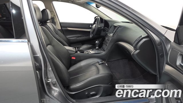 Infiniti G25 Sedan Premium V36 2011 — фото 11