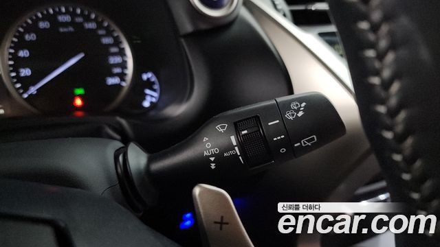 Lexus NX300h Supreme 2019 — фото 35
