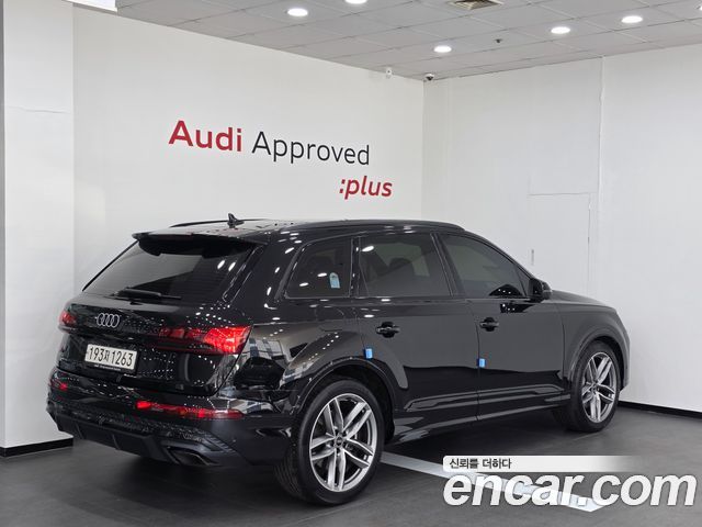 Audi Q7 (4M) 55 TFSI Quattro Premium 2025 — фото 2