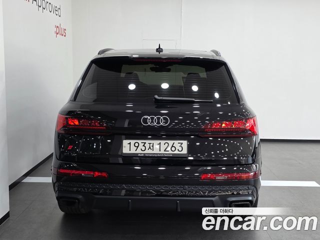 Audi Q7 (4M) 55 TFSI Quattro Premium 2025 — фото 4