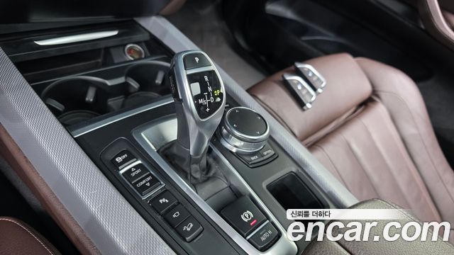BMW X5 (F15) xDrive 30d M Sport package 2018 — фото 9
