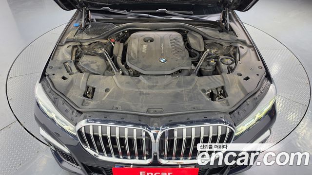 BMW 7 Series (G11) 740Li xDrive M Sport Package 2017 — фото 6