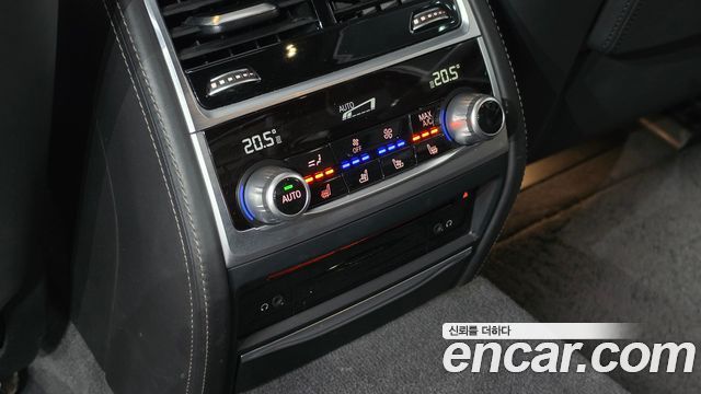 BMW 7 Series (G11) 740Li xDrive M Sport Package 2017 — фото 19