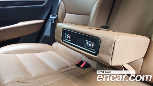 Renault Korea QM6 2.0 LPe RE 2WD 2025 — фото 19