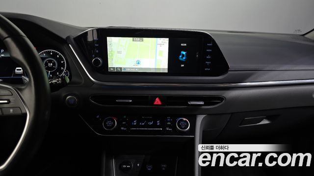 Hyundai Sonata (DN8) 2.0 Premium Plus 2022 — фото 14