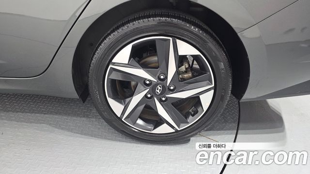 Hyundai Avante Hybrid (CN7) Inspiration 2023 — фото 21
