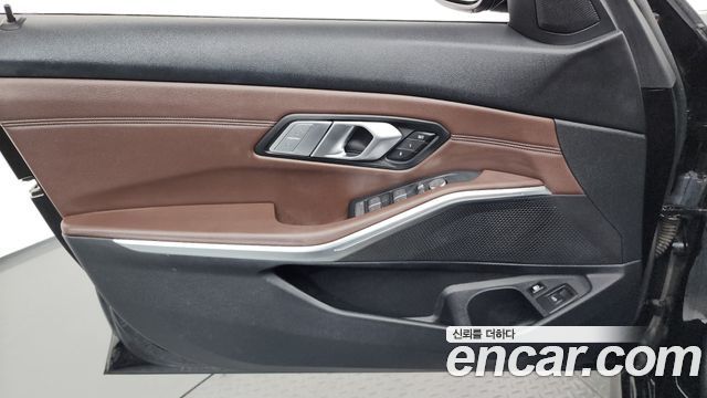 BMW 3 Series (G20) 330e M Sport 2021 — фото 24