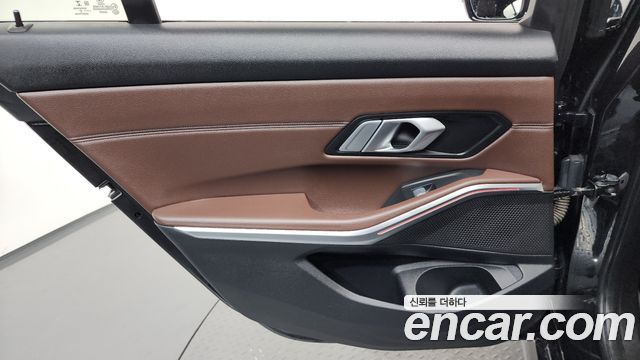BMW 3 Series (G20) 330e M Sport 2021 — фото 25