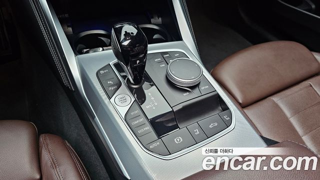 BMW 4 Series (G22) 420i M Sport Convertible 2023 — фото 9