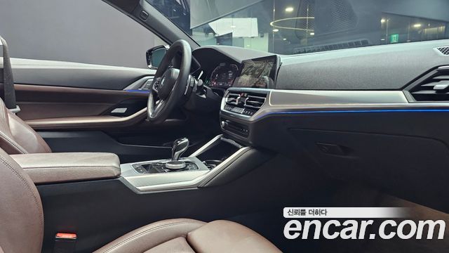 BMW 4 Series (G22) 420i M Sport Convertible 2023 — фото 33