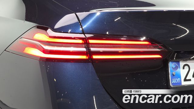 BMW 5 Series (G60) 530e M Sport 2025 — фото 23