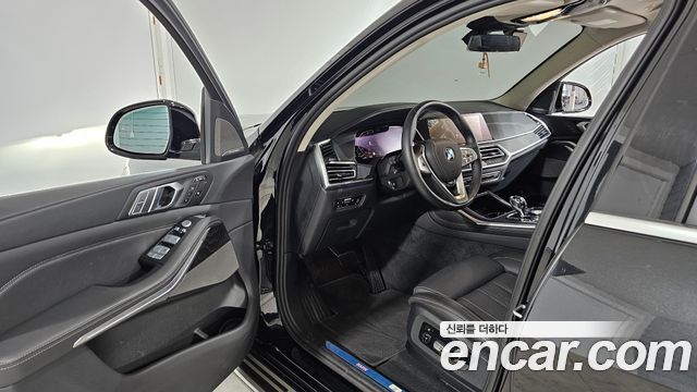 BMW X7 (G07) xDrive 40i Design Pure Excellence 7-Seater 2022 — фото 10